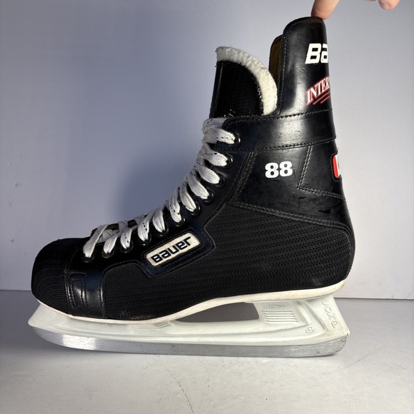 Size 11 D Bauer International 88 Canstar Ice Hockey Skates - Picture 6 of 9
